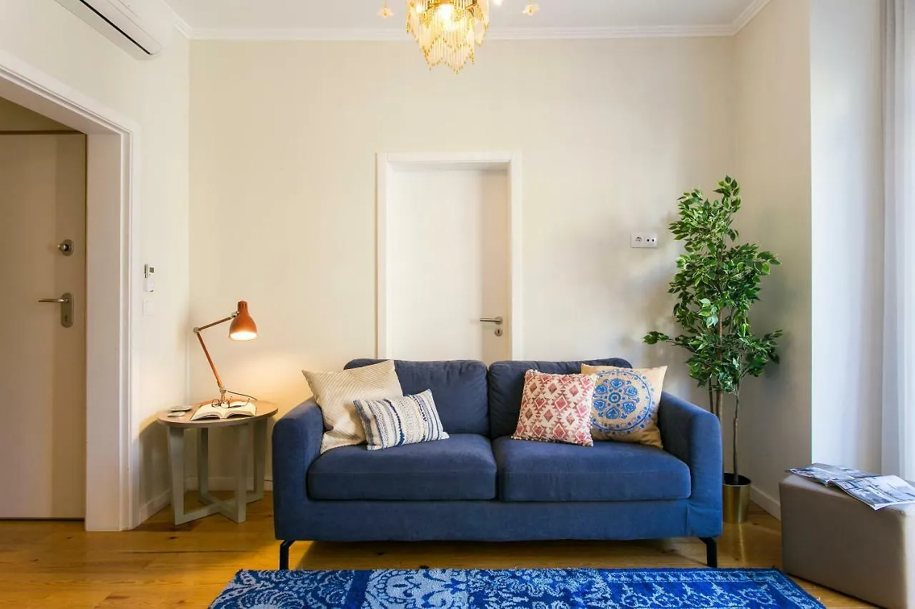 Art Deco 4 Bedrooms Flat In The City Center Lisbon 0*,  Portugal
