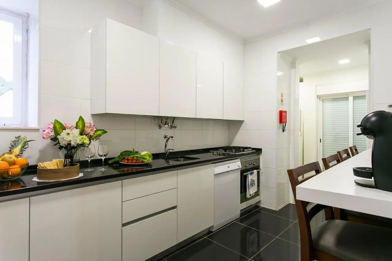 Art Deco 4 Bedrooms Flat In The City Center Lisbon Apartment