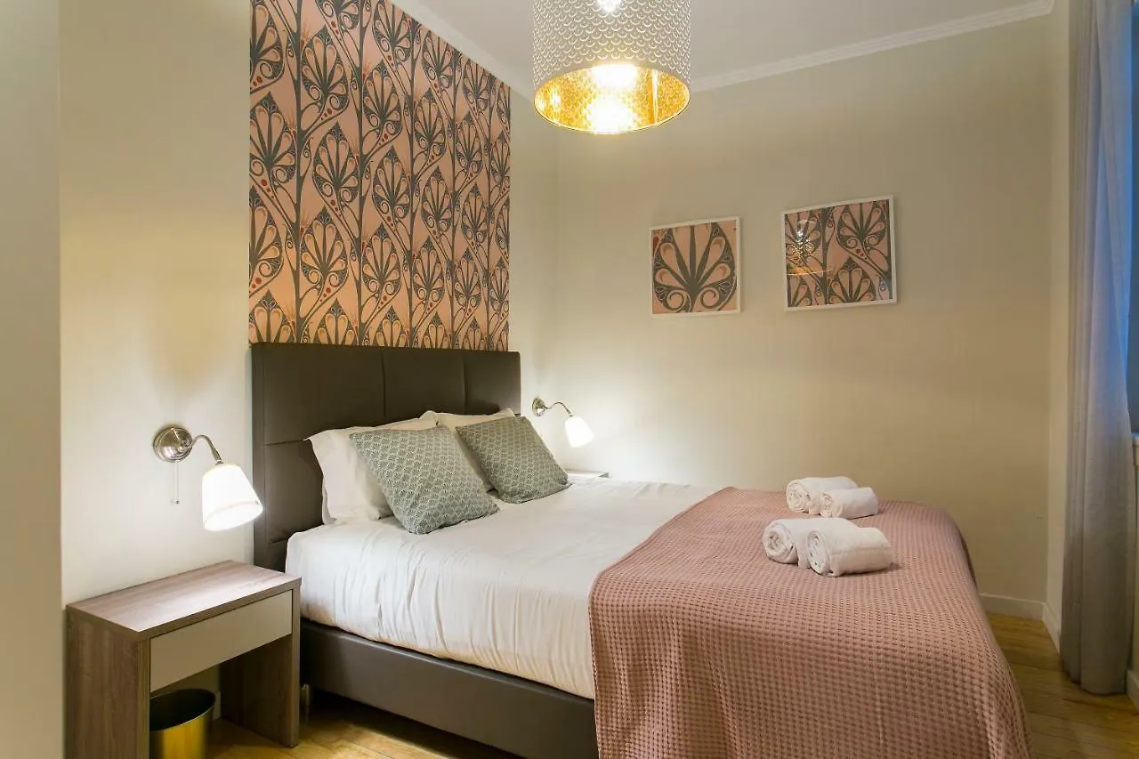 Art Deco 4 Bedrooms Flat In The City Center Лиссабон Апартаменты