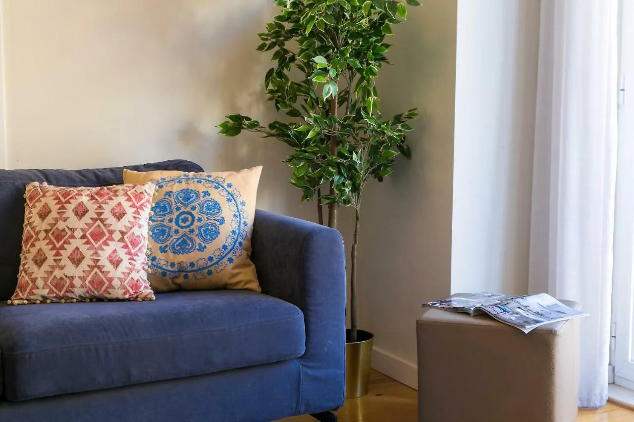 Апартаменты Art Deco 4 Bedrooms Flat In The City Center Лиссабон Португалия
